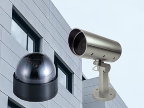 防犯カメラみたいに赤く点滅するダミーカメラ