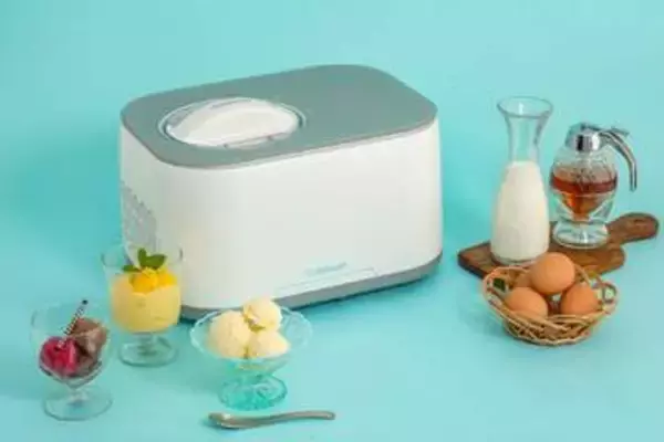 予冷不要のアイスクリームメーカー、40分でたくさん作れる