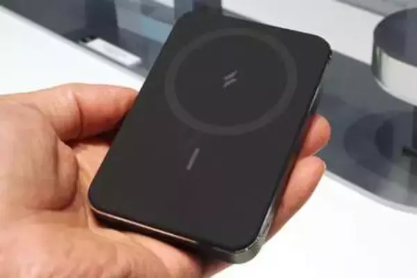 Anker史上最も安全なモバイルバッテリー　釘刺し試験100%クリア