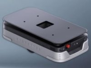 小型ロボットで100kgの荷物を運べるカチャカEvo　台車ごと乗る