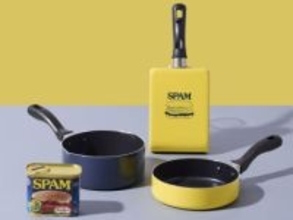 SPAMブランドのフライパン　アメリカンポップなデザイン