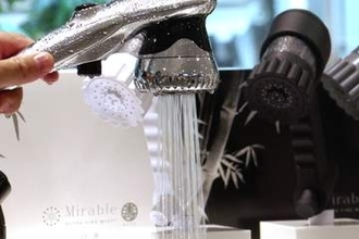 ミラブルシャワーヘッドは他と何が違う? ファインバブル×水流でこすらず汚れ落とす