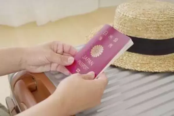 旅行中の自宅の防犯、大丈夫? スマート家電でできる4つの対策