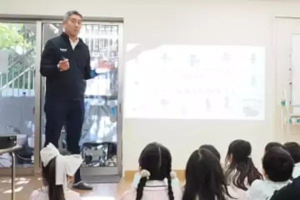 アイロボット買収「メリットしかない」園児たちとルンバで大掃除