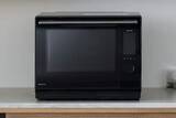 「パナソニック、焼き鮭と味噌汁を同時に作れるビストロオーブン」の画像1