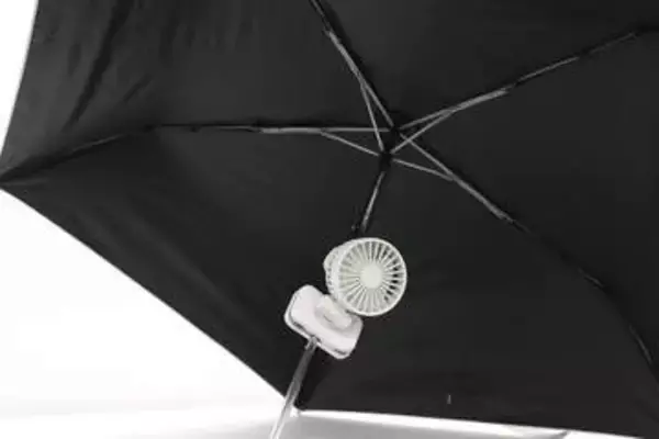 無印、日傘やリュックに付けて涼しい小型ファン