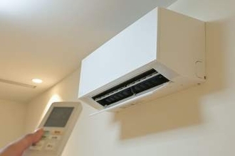 エアコン掃除、実は「シーズン中」が大事?　空気のプロに聞いた