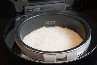 パナソニック炊飯器、9万円台と3万円台でどう違う? 食べ比べ