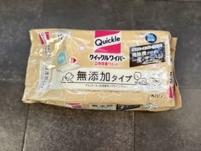 余計な香りがしない「無添加クイックルワイパー」がうれしい