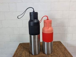 ティファールの炭酸ボトルは大人にピッタリ! 片手で飲めて車のドリンクホルダーにも【ミニレビュー】