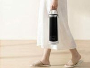 脱衣所でも使いやすい小型タワーファン