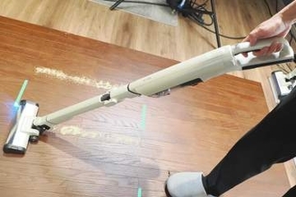 シャーク、パワフルになった軽量掃除機　持ちやすい新ハンドル
