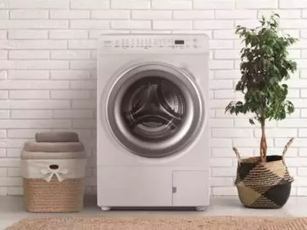 ヤマダの大容量ドラム洗濯機、乾燥フィルター掃除の手間省く