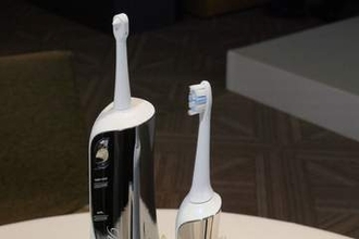ReFaの電動歯ブラシ、なにが違う? ファインバブルのウォーターフロスも登場