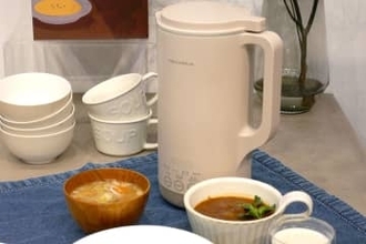レコルトのスープメーカーが容量アップ　より具材感残した「食べるスープ」も