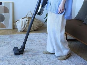 排気ゼロ掃除機　ホコリ舞いにくい