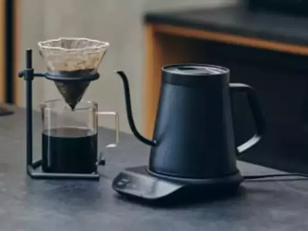 シロカ、1℃単位で温度設定できる電気ケトル