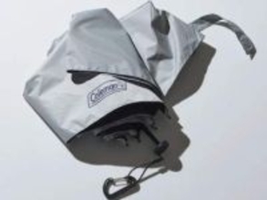 コールマン、テント生地の晴雨兼用傘　遮光性高い