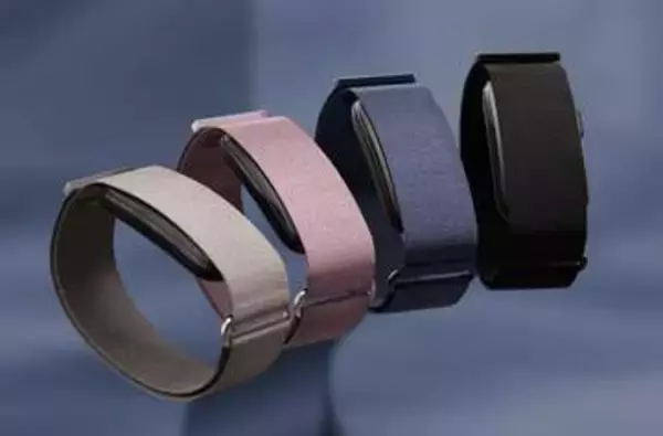 ガーミン、画面も通知もないスマートバンド