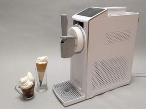 【家電レビュー】家でソフトクリーム作れる家電が楽しい! コーヒーフロートがお気に入り