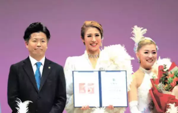 OSK男役スターの登堂さん、古里の宮城・多賀城市の悠久浪漫大使に就任　創建1300年の古都の魅力発信へ意欲