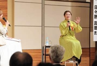 澤穂希さん「互いに弱点を補って強いチームに」　仙台の講演で2011年W杯ドイツ大会振り返る