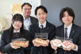 宮城農高の生徒が栽培したイチゴで作ったスイーツパン3種を3月20、21日に、みやぎ生協5店で限定販売　生徒と生協が商品を共同開発