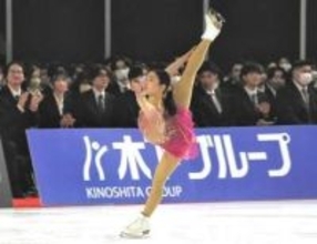 フィギュア千葉、りくりゅうが演技披露　木下グループ入社式＜ホイッスル＞