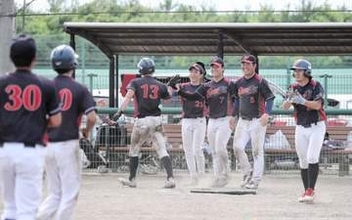 シルバーフォックス（仙台市）が9年ぶり11度目の優勝　第35回河北新報杯軟式野球大会