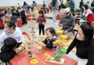 宮城・気仙沼、おもちゃ美術館設立へ前進　市とNPOが連携協定、「木育」推進宣言も調印