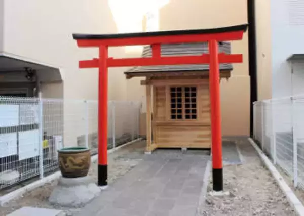 仙台フォーラス屋上に鎮座の神社、地上に降り立つ　新たな憩いの場に