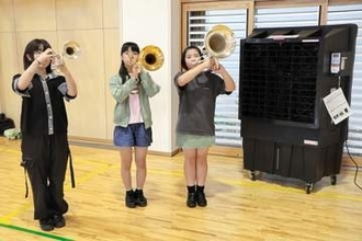 宮城県富谷市が小中学校の体育館に大型冷風機を配備