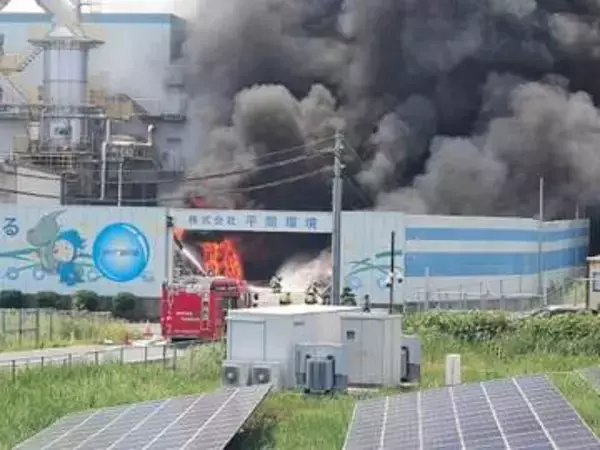 宮城・岩沼で火災　産業廃棄物処理施設か