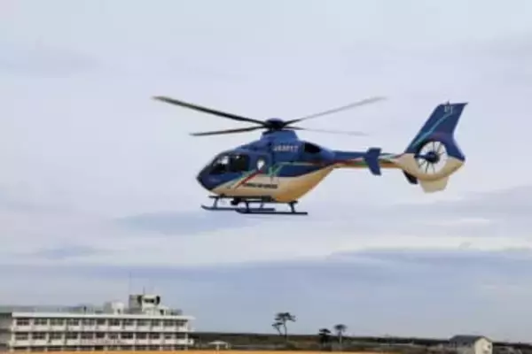 「空飛ぶクルマ」をヘリで疑似体験　仙台の沿岸部を遊覧「誕生日に乗れてうれしい」