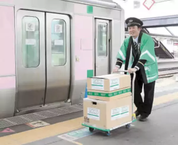 出来たて銘菓お届け超快速　仙石東北ラインで初の貨客混載輸送　宮城・石巻から仙台に　　　