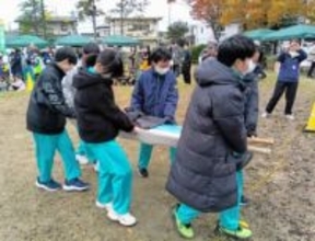 水害時は土のう活用を　仙台・福住町町内会で防災訓練、400人参加