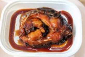 給食に「鯉の甘煮」　山形・置賜の食文化つなぐ　地元店が10年前から無償提供