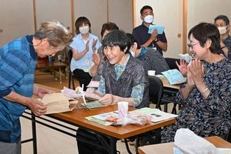 「ちょっとお茶っこサロン」庄子さんが代表退く　被災者暮らす仙台・なないろの里　活動10年で仲間にバトン