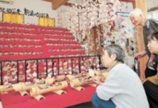 震災不明者の帰り願い、かえりびな360体展示　仙台・岡田、11日まで