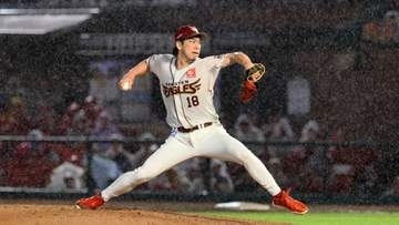 楽天イーグルス・前田健太が日本通算100勝を達成　マッカスカーが逆転満塁ホームラン