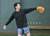 「東北楽天・前田健が沖縄で自主トレ公開「キャンプ初日からブルペン入りを」」の画像1