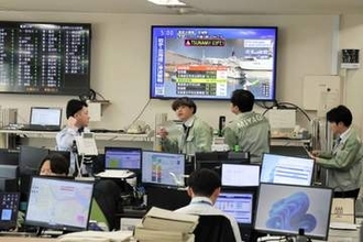 【タイムラインで速報中】青森・岩手は津波注意報に切り替え　宮城・福島は引き続き　　仙台港で30センチの津波観測＜青森・震度5強地震＞