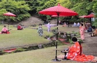 5月24日に岩手・平泉の毛越寺で曲水の宴