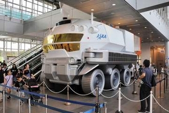 「次世代月面探査車」すごいぞ！　仙台市科学館で8月30日まで「深宇宙展」