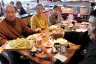 復興を祈念して焼肉どうぞ　宮城・栗原の関村畜産が、女川町民を招待