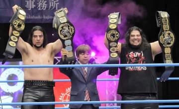 双子プロレスラー「斉藤ブラザーズ」、地元の宮城・角田で王座返り咲く