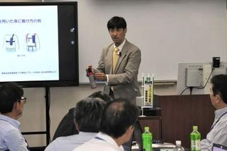 「熊はウサイン・ボルトよりも速い。興奮させないことが大切」　岩手大・山内准教授が遭遇時のスプレーの使い方など解説　仙台