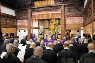 世界遺産・中尊寺　落慶900年を祝う記念法要　恒久平和誓う　岩手・平泉
