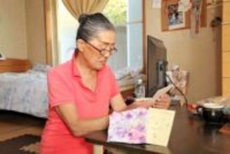 「立派になって帰ってきて」　宮城・名取の女性　登校を10年見守った「げんき」が高校を卒業　手紙を贈られ涙