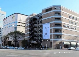 仙台三越の屋上にフランス人大学生が酒に酔って侵入　翻訳アプリで意思疎通　仙台中央署
